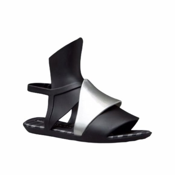 New Gareth Pugh x Melissa Aileron gladiator sculptural alien jelly flat sandal - Picture 1 of 8